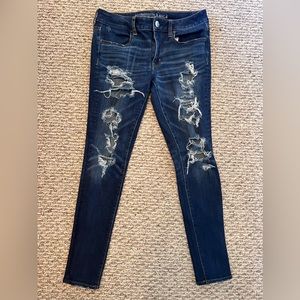 american eagle ripped skinny jeans